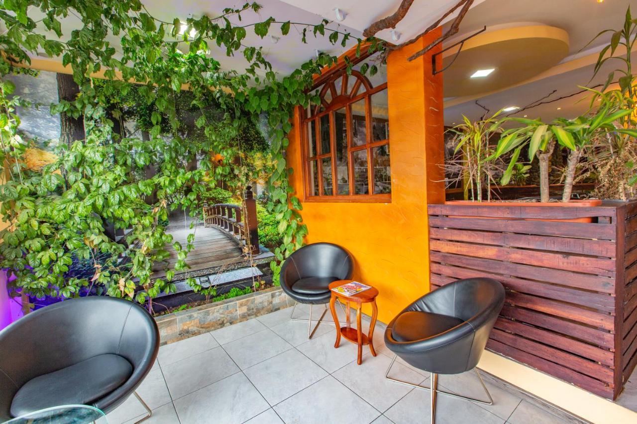 La Kapital Hotel Ambato Exterior photo